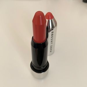 Marc Jacobs Kiss Pop Lickstick